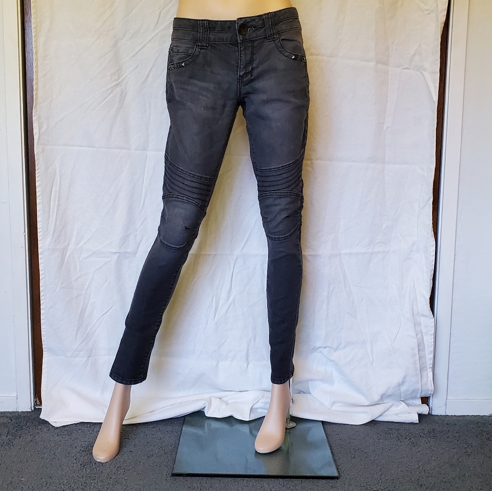 FINAL MARKDOWN - Rewind Moto Style Skinny jean